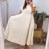 Robes décontractées Couleur unie Swing Swing sans manches longue robe femme col rond basique plissé printemps été femme plage boho robe