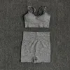 2/3/4 Piece Yoga Set Seamless Women's Sportswear Gym klädsel Sportkläder Kortärmad klippt midja och långa ben 240116