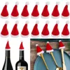 Nya banners streamers confetti 10st mini santa hatt icke-vävda tyg klappar kepsar vin flaska täcker xmas flaskor hållare bord middag dekor xmas party dekor