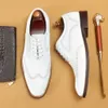 2023 homens designer de casamento couro genuíno artesanal clássico cáqui branco brogues sapatos para o noivo calçado qualidade