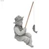 Gartendekorationen Angeln Kleiner Junge Statue Outdoor Aufkleber Fischer Junge Figur Dekor Fischer Skulptur Hausgarten Hof Pool Ornament YQ240116