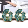 Boucles d'oreilles géométriques en métal et émail pour femmes, accessoires de bijoux en forme de coquille exagérée
