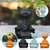 Decorazioni da giardino Meditazione Gatto Scultura Decorazione da giardino Resina Yoga Seduta Zen Cat Casa Ornamento Giardino esterno Figurine Decorazioni per la casa YQ240116