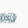 Pierścienie klastrowe w stylu zachodni Original 100% S925 Sterling Sier Pierścień Szesnaście Stone Women Romance Jewelry 160 R2 Drop dostawa klejnot dhlpy