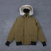 Designer Canada Tasca con cappuccio Goose Giacche Uomo Capispalla Moda Piumino Cappotto Casual Cerniera Badge Abiti invernali all'aperto Alta qualità ARJ6