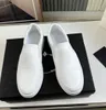 Pradity Top Brand Slip-on Loafers Re-Nylon 스니커즈 신발 브러시 가죽 남자 야외 트레이너 할인 편안한 플랫폼 스케이트 보드 워킹