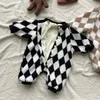 Winter born Baby Boys And Girls Baby Romper With Cashmere Onesies Foreign Check Lamb Wool Children Warm Cotton Clothes 240116