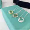 Designer-Schmuck-Halskette, klassische Halskette, Sterlingsilber, Doppelring-Anhänger, kleine und hochwertige Kragenkette als Geschenk für Freundin