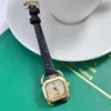 Vivianeism Westwoodism Kijk Empress Dowager Leather Gold Dial Dames Watch Cash Compact Brits