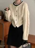 Kadın Örgüler 2024 Örgü hırka Kadın Kore Moda Tatlı Twist Sweater Kadın Sonbahar Kış Kıyısı Gevşek Gevşek Uzun Kollu Tek Örgü