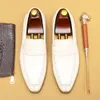 Mocassins en cuir véritable pour hommes, tendance britannique, chaussures de styliste, blanches, pour mariage, affaires, sociales, nouvelle collection été 2023