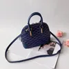 Bolso bandolera de diseñador de alta calidad Bolso de concha de cuero genuino Bolso de mano para mujer Cartera Titular de la tarjeta Bolso Bolso bandolera clásico para hombre Bolso pequeño negro