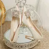 Chaussures de robe 2024 Stiletto élégant mariage talons hauts femmes portant du cristal pointu artificiel