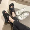 Sandalet Platform Kadınlar Koreli Sıradan Düz Plaj Ayakkabıları Kadın Spor Kalın Sole Moda Sandalyas 2024