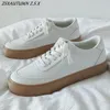 Mode Witte Sportschoenen Merk Lederen Man Sneakers Casual Lace Up Flats Lente Herfst Tennis Gevulkaniseerde Schoenen Mannelijke All-match 240116