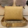 10A حقيبة مصممة جلدية حقيقية Coussin PM أكياس الكتف Crossbody Crossbody Gold Bases Pouch Pouch Wide Admovable Wallets 3 Inside Control