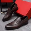 Designer loafers gancini klänningskor män lägenheter äkta läder lyxiga mockasins oxford skor fest bröllop kontorskor 1.9 07