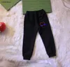 New baby Tute per bambini abiti firmati Taglia 110-160 Air cotton Set in due pezzi Autunno Felpa con cappuccio e pantaloni con stampa logo Jan10