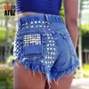 Kadınlar kot Catonatoz 1993 Kadın Moda Markası Vintage Pubsel Rivet Yırtık Yüksek Belli Kısa Kot Punk Seksi Sıcak Kadın Denim Şort YQ240116