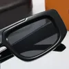 Новейшие дизайнерские солнцезащитные очки, роскошные мужские классические цветочные полые брендовые солнцезащитные очки с буквами для женщин, уличные очки, пляжные солнцезащитные очки Adumbral