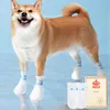 犬のアパレルブーツ足が肥厚した防水性と防塵性のある使い捨てを使って、ペットの猫靴用の調整可能なストラップを備えています