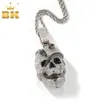 Bling King Brass Skull wiszące czarny wąż otaczający pełny lodowany bling sześcienna cyrkonia naszyjnik moda biżuteria Hiphop 240115