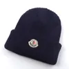 Bonnet designer bonnet de luxe bonnet épaissi automne et hiver couleur unie casquette de laine mode féminine protection de l'oreille bonnet tricoté protection contre le froid chaud