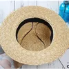 Szerokie brzegowe czapki Summer Damska Boater Beach Hat Side Femal Panama Lady Classic Flat Bowknot Straw Sun Women Fedora