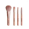 Kampmeubilair 4-delige make-upborstels Set Poeder Foundation Oogblush Cosmetische Professionele Mini Kit Tools