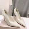 Bruiloft lakleer Pumps hak 9,5 cm hoge puntige neus stiletto hakken Avond Witte instappers dames luxe ontwerpers fabrieksschoenen met doos