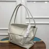 Borsa firmata 10a+designer Nuovo accendino a cera morbida 96009 Vera pelle di vitello con retro piatto pieno di lucentezza Borse pratiche e alla moda