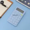 Calculators 8 siffror Desk Mini Calculator Big Button Financial Business Accounting Tool Lämplig för skolstudenter Små företag VaiduryD