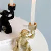 Castiçais M5TF Castiçal Castiçal Engraçado Macaco Segurando Vela Decorações de Casa Resina DIY Festa de Casamento Decorações de Casa YQ240116