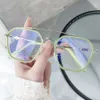 2024 Luxus-Designer-Ch-Sonnenbrille für Damen, verchromt, Brillengestelle, Herren, neue Mode, beliebt, Metall, flaches Herz, Brillengestell, Damen, Unisex, Brillen, Ug37