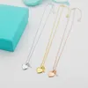 Collier coeur Designer pendentif colliers bijoux en acier inoxydable cadeau de luxe Valentine marque de mode T hommes et femmes accessoires de couple chaînes