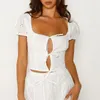 Kvinnors tankar Eyelet Crop Top Women Fairycore Clothing White Short Sleeve Square Neck Tie Front Spets Trim T-shirt Summer Streetwear