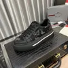 Luksusowy najlepszy Prax 01 Sneakers Buty Mężczyźni Re-Nylon Fabratura techniczna swobodny spacery Słynny gumowy zaczep samodzielny impreza Wedding Runner Treners Eu46 1.9 06