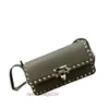 Bolsa Nova Bolsa 2024 Clássico Stud Lady Mulheres Bolsa Rock Rivet Alta Moda Versátil Valenteno Flip Bezerro Bolsas De Ombro Crossbody Underarm 3RW0I25F I25F