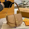 Shoulder Designer Mini Saumur Bb Bags S Handbags Leather Women Small Casual Totes Letter V Crossbody Bucket Saddle Bag 20*15Cm mall addle