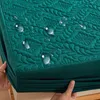 Quilted Waterproof Mattress Cover Embossed Bedding Protector Antimite Antibacterial Fitted Bed Sheet No Pillowcase 240116