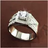 Mit seitlichen Steinen Größe 8-13 Schmuck 10Kt Weißgold gefüllt Topas Edelstein Männer Hochzeit simuliert Verlobungsring Set Geschenk 56 N2 Drop Lieferung Dhmyn