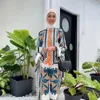 Pantalones de dos piezas para mujer, ropa de mujer de Oriente Medio, traje de pierna ancha con estampado informal, holgado, de talla grande, Sudeste Asiático, Indonesia, 2024