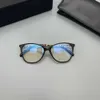 Ism Lunettes de soleil du même style avec chaîne tissée et monture noire unie pour femme, yeux de chat, anti-lumière bleue, peuvent être assorties à la myopie