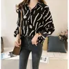 Blouses pour femmes mode revers bouton ample imprimé chemises décontractées vêtements 2024 printemps surdimensionné tout-match hauts coréen