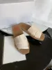 Femmes de luxe Sandales Woody Mules Fflat Slipper Deisgner Lady Lettrage Tissu Extérieur Semelle En Cuir Slide Tongs 7color Chaussures