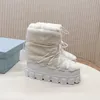 Botas de nylon gabardine après ski Bota après ski shearling Cordão superior de alta qualidade Forro de pêlo acolchoado removível Bota triangular de metal esmaltado com caixa