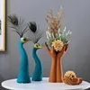 Vases European Peacock Ceramic Vase Fengshui Statues Opening Wedding Birthday Furnishing Decoration Home Room Table Figurines Crafts YQ240117