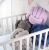 1pc Yumuşak Ev Dekoru Yatak Odası Peluş Çocuk Atla Damla Oyuncak Elastik Yaratıcı Knot Top Yally Yatak Yatağı Salonu Tezgah Dolgulu Yastık 240117