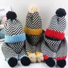 Berets 2 pçs / conjunto bebê chapéu de malha cachecol 2024 inverno engrossar boné para crianças bonito urso crianças hairball gorros outono