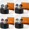Nouveau 2024 Lunettes de soleil Designer de mode capable de lunettes de soleil ovales en métal à petite monture pour hommes et femmes lunettes de soleil de rue en plein air sauvages pour les conducteurs verre de soleil d'affaires AAAA